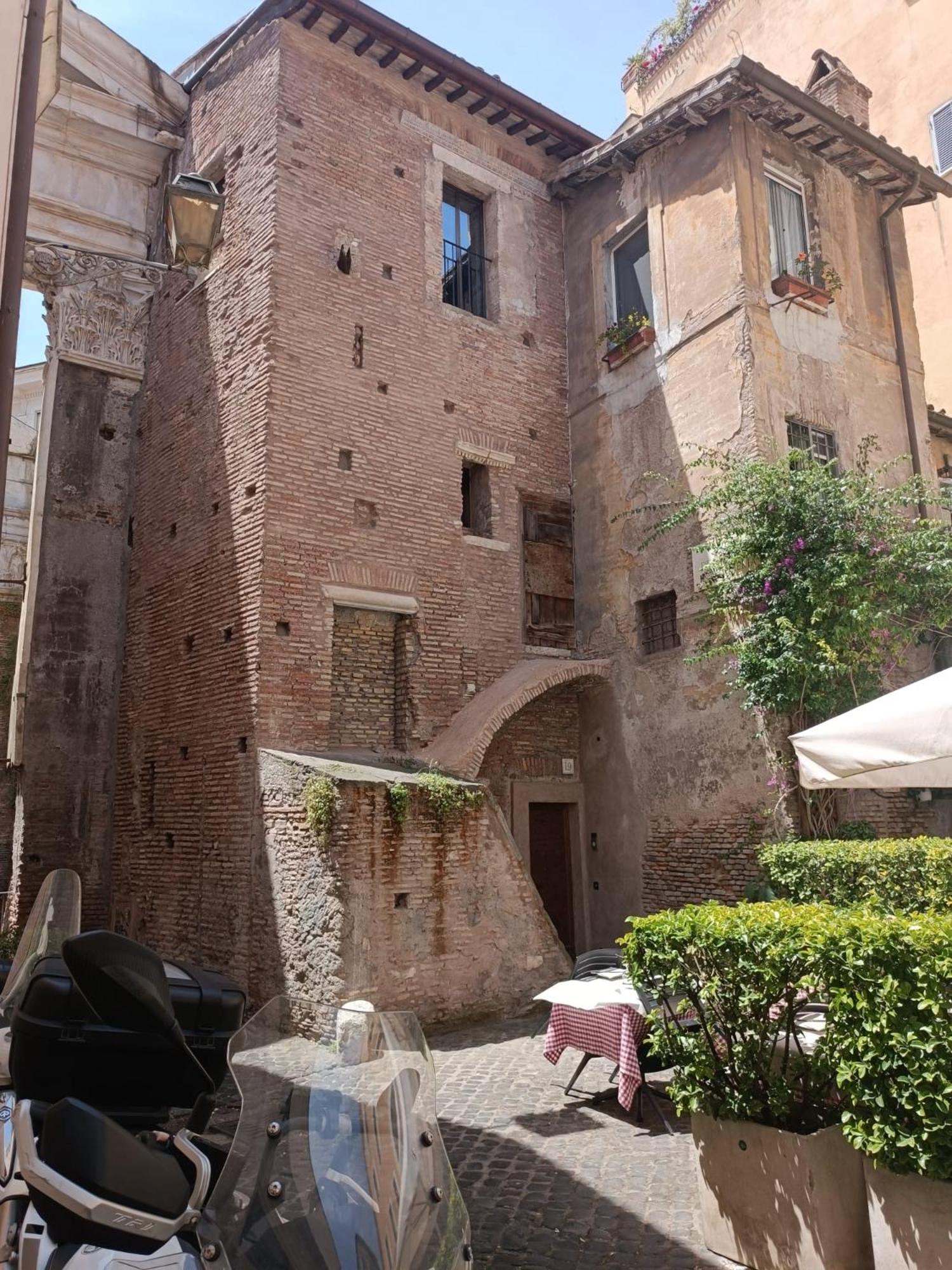 Ottavia Apartment *